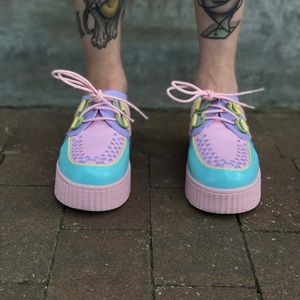 strange cvlt pastel krypt kreepers